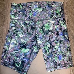 Lululemon fast a free high rise biker shorts size 8
